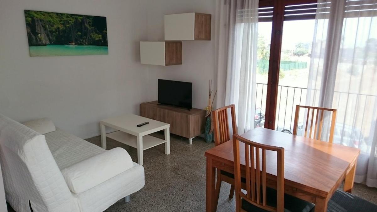 Apartamentos Juan Jose Lloret de Mar Ngoại thất bức ảnh
