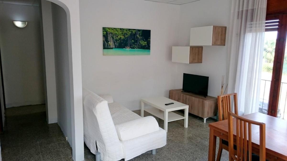 Apartamentos Juan Jose Lloret de Mar Ngoại thất bức ảnh